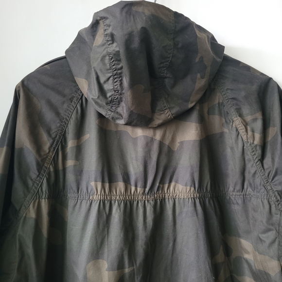 Abercrombie & Fitch Green Camo Hooded Jacket Lightweight Water Resistant Large - Picture 10 of 16